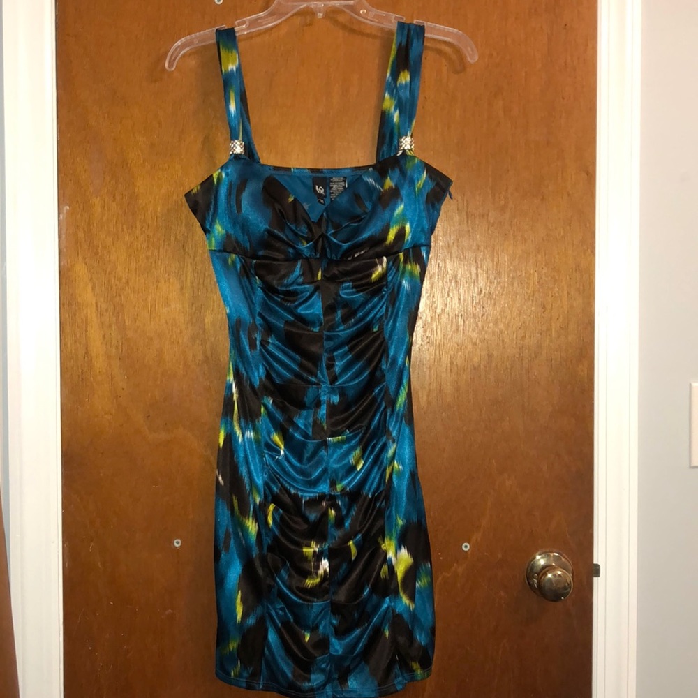 NWOT! Stunning Dress! Size 11! 👗